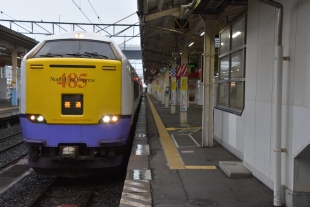 新青森行き・485系3000番代普通列車（青森駅）